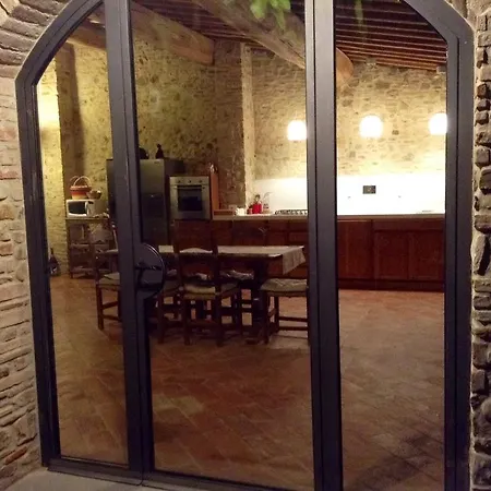 Il Fienile Sotto L'arco Bed & Breakfast